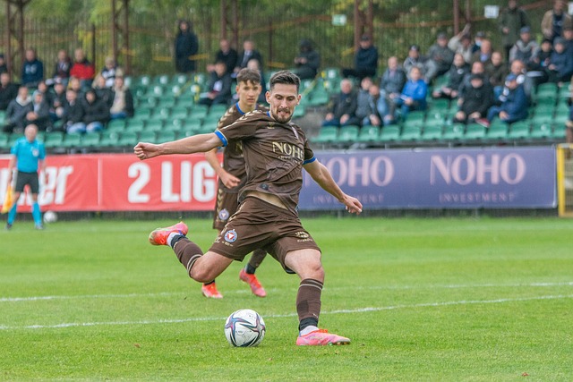 很多人问我如何评价梅西夺冠，评价什么？哪怕你再不...